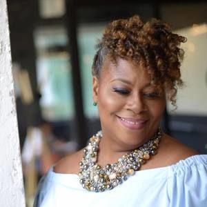 Meet your Posher, Carla